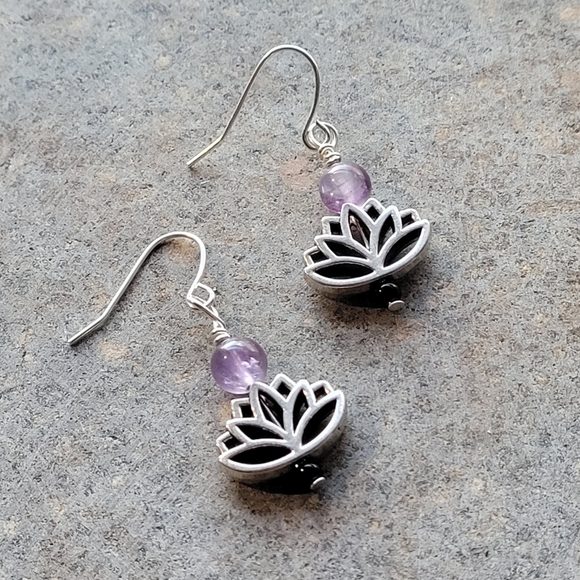 Amythest Lotus Silver Plated Earrings - Picture 7 of 7